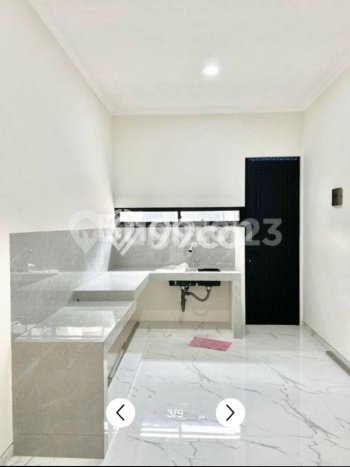 Ready to Use! Premium House LT 240m2 Desain Modern di Jemursari Ready to Use! Premium House LT 240m2 Desain Modern di Jemursari