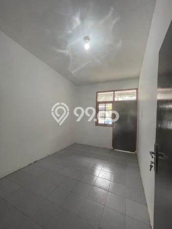 Rumah 4 Kamar Dekat Pusat Perbelanjaan di , Bandung Rumah 4 Kamar Dekat Pusat Perbelanjaan di , Bandung