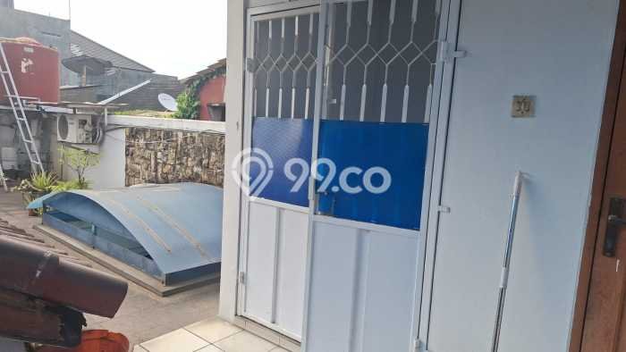 Rumah Modern 3 KT di Taman Holis Indah Bandung Semi Furnished Rumah Modern 3 KT di Taman Holis Indah Bandung Semi Furnished