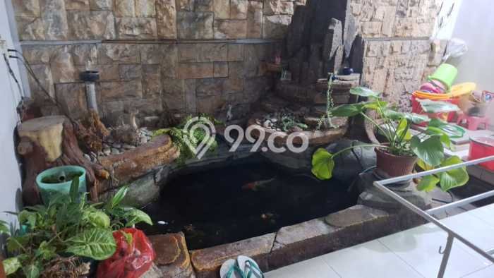Rumah Modern 3 KT di Taman Holis Indah Bandung Semi Furnished Rumah Modern 3 KT di Taman Holis Indah Bandung Semi Furnished