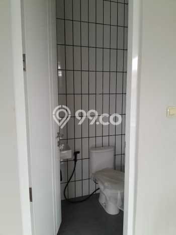SPECIAL OFFER! Rumah Nyaman di , LT 135m2m² Bangunan 169m2m² SPECIAL OFFER! Rumah Nyaman di , LT 135m2m² Bangunan 169m2m²