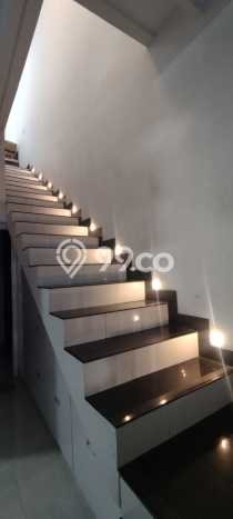 For Sale! Premium House LT 120m2 Desain Elegan di Mekar Wangi For Sale! Premium House LT 120m2 Desain Elegan di Mekar Wangi