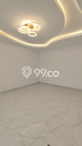 Rumah Elit LB 230m2 Siap Pakai Desain Elegan di Taman Kopo Indah, Bandung Rumah Elit LB 230m2 Siap Pakai Desain Elegan di Taman Kopo Indah, Bandung