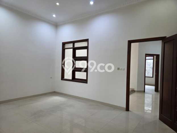 HOT LISTING! Rumah Ready Stock lokasi Singgasana, Bandung, Luas 273m2m² Bangunan 220m2m² HOT LISTING! Rumah Ready Stock lokasi Singgasana, Bandung, Luas 273m2m² Bangunan 220m2m²