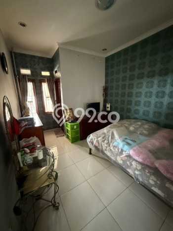 SPECIAL PRICE! Rumah di Regol, 5 KT, Akses Mudah Pusat Kota, LT 160m2m² LB 250m2m² SPECIAL PRICE! Rumah di Regol, 5 KT, Akses Mudah Pusat Kota, LT 160m2m² LB 250m2m²