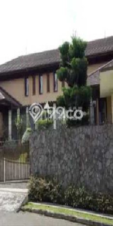 Hunian Mewah LB 750m2 Siap Pakai Desain Elegan di Setiabudi, Bandung Hunian Mewah LB 750m2 Siap Pakai Desain Elegan di Setiabudi, Bandung