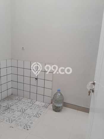 SPECIAL OFFER! Rumah Nyaman di , LT 135m2m² Bangunan 169m2m² SPECIAL OFFER! Rumah Nyaman di , LT 135m2m² Bangunan 169m2m²