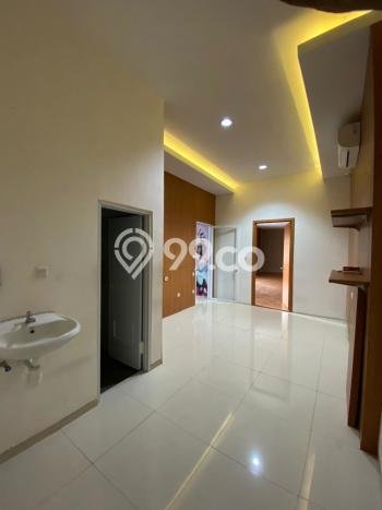Ruko di Surya Sumantri, Luas 185m2m², Area Komersial, For Rent Ruko di Surya Sumantri, Luas 185m2m², Area Komersial, For Rent