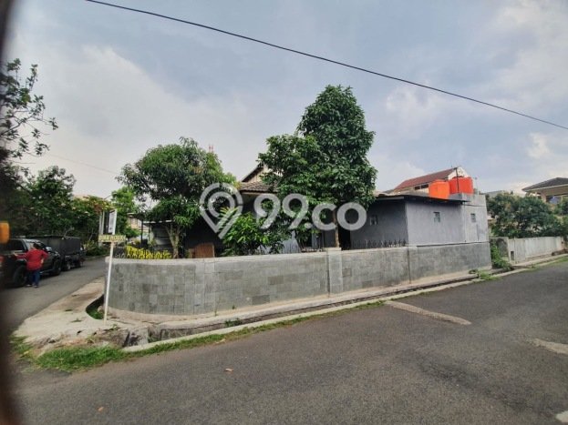 Dijual Rumah 3 Kamar Lokasi Ideal Nyaman dan Strategis di Babakan Ciparay Dijual Rumah 3 Kamar Lokasi Ideal Nyaman dan Strategis di Babakan Ciparay