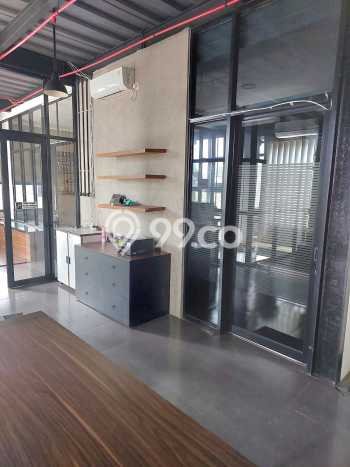 Unit Kantor Dijual di Pinang Tangerang Luas Bangunan 300m2 Unit Kantor Dijual di Pinang Tangerang Luas Bangunan 300m2