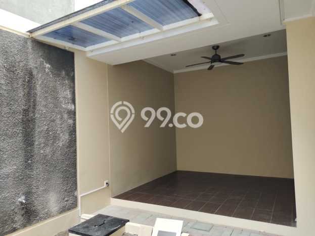 Rumah Mewah LB 161m2 Siap Pakai Desain Elegan di Bintaro, Tangerang Selatan Rumah Mewah LB 161m2 Siap Pakai Desain Elegan di Bintaro, Tangerang Selatan