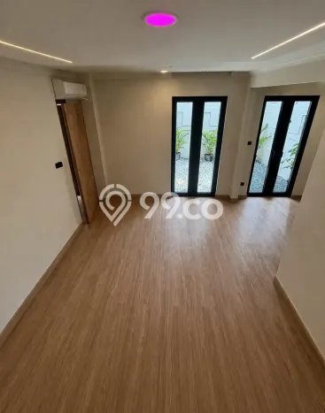 Hunian Elit LB 250m2 Siap Huni Desain Elegan di Bintaro, Tangerang Selatan Hunian Elit LB 250m2 Siap Huni Desain Elegan di Bintaro, Tangerang Selatan