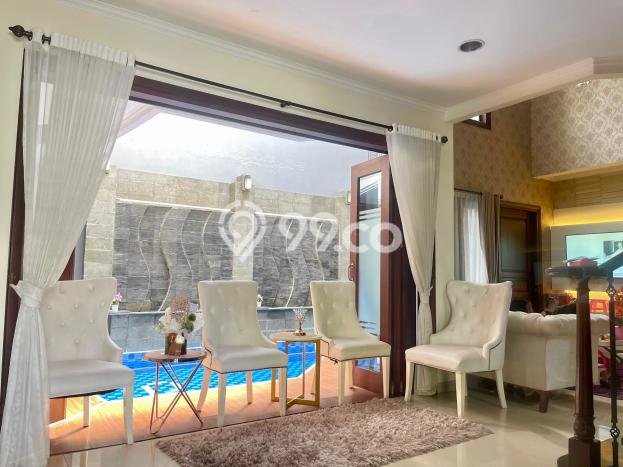 Rumah Elit LB 395m2 Siap Huni Desain Elegan di Bintaro, Tangerang Selatan Rumah Elit LB 395m2 Siap Huni Desain Elegan di Bintaro, Tangerang Selatan