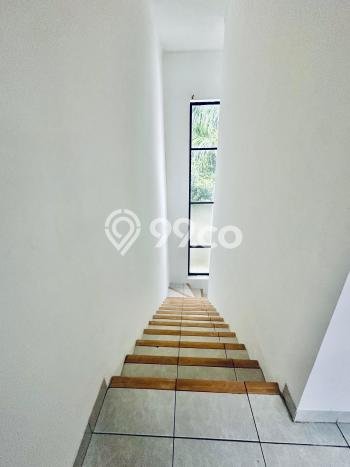 For Sale Hunian Rumah Terawat 3 KT di Bintaro, Tangerang Selatan For Sale Hunian Rumah Terawat 3 KT di Bintaro, Tangerang Selatan