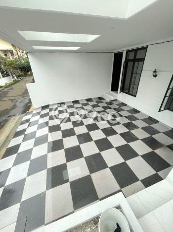 Hunian Elit LB 250m2 Siap Pakai Desain Elegan di Bintaro, Tangerang Selatan Hunian Elit LB 250m2 Siap Pakai Desain Elegan di Bintaro, Tangerang Selatan