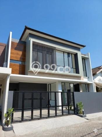 Rumah Mewah LB 211m2 Siap Huni Desain Elegan di Bintaro, Tangerang Selatan Rumah Mewah LB 211m2 Siap Huni Desain Elegan di Bintaro, Tangerang Selatan