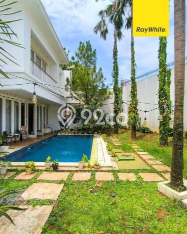 Ready to Use! Premium House LT 434m2 Desain Modern di Bintaro Ready to Use! Premium House LT 434m2 Desain Modern di Bintaro