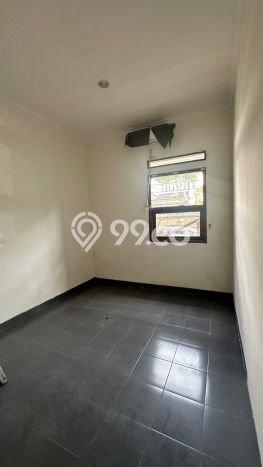 Rumah area Sektor 9-Bintaro, 2 KT, Area Strategis, Luas 80m² Bangunan 120m² Rumah area Sektor 9-Bintaro, 2 KT, Area Strategis, Luas 80m² Bangunan 120m²