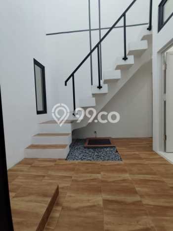 Rumah Strategis Minimalis Lb 100m2 di Ciputat, Tangerang Selatan Rumah Strategis Minimalis Lb 100m2 di Ciputat, Tangerang Selatan