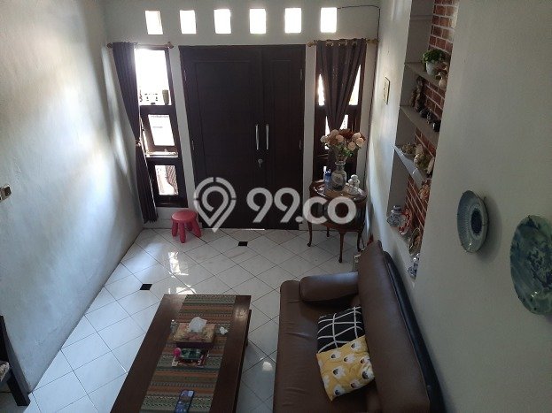 KESEMPATAN EMAS! Rumah di Bintaro, Tangerang Selatan, Luas 140m² Bangunan 170m² KESEMPATAN EMAS! Rumah di Bintaro, Tangerang Selatan, Luas 140m² Bangunan 170m²