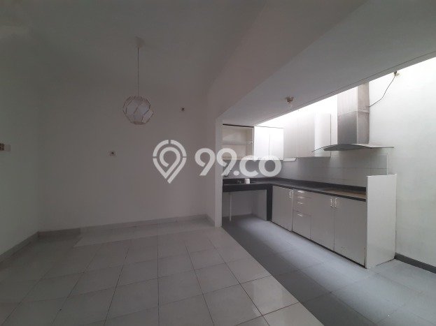 Rumah di Bintaro, 2 KM, Area Asri, Luas 84m² LB 100m² Rumah di Bintaro, 2 KM, Area Asri, Luas 84m² LB 100m²
