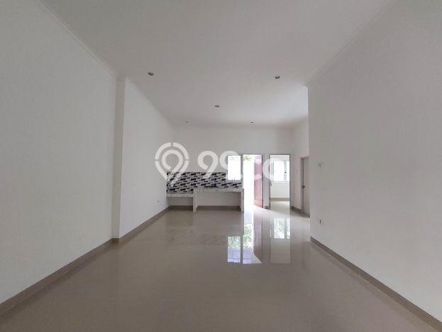 Jual Segera Rumah LT 153m² / LB 100m² di Jantung Kota Jombang, Tangerang Jual Segera Rumah LT 153m² / LB 100m² di Jantung Kota Jombang, Tangerang