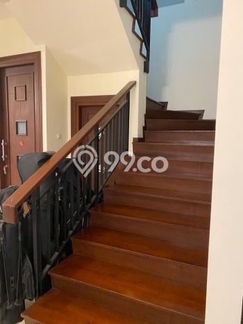 Rumah di Bintaro, Tangerang Selatan, LT 229m² LB 225m² Rumah di Bintaro, Tangerang Selatan, LT 229m² LB 225m²
