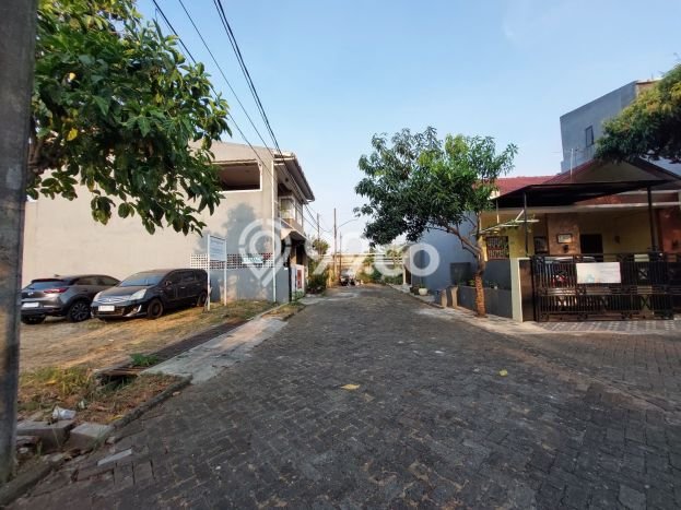 Rumah Luas Asri 4 KT Siap Huni di Bintaro Jakarta Selatan Rumah Luas Asri 4 KT Siap Huni di Bintaro Jakarta Selatan