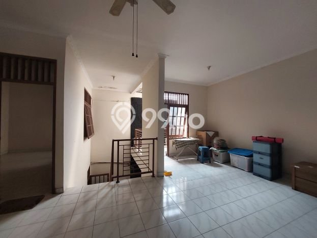 Rumah Lokasi Strategis di Bintaro, Jakarta Selatan, Luas 120m² Bangunan 145m² Rumah Lokasi Strategis di Bintaro, Jakarta Selatan, Luas 120m² Bangunan 145m²