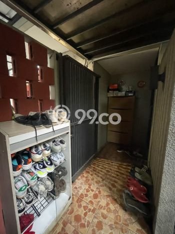Rumah 4 KT 3 KM di Kawasan Bintaro, Tangerang Selatan Rumah 4 KT 3 KM di Kawasan Bintaro, Tangerang Selatan
