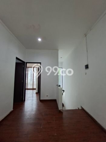 Rumah Modern Cantik 3 KT Bisa Langsung Pindah di Ciputat Rumah Modern Cantik 3 KT Bisa Langsung Pindah di Ciputat