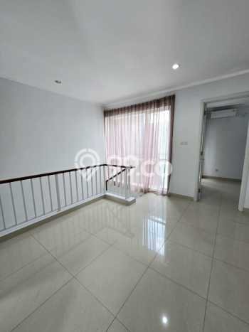 Disewakan Rumah Murah di Bintaro Tangerang Selatan dengan 3 Kamar Tidur Disewakan Rumah Murah di Bintaro Tangerang Selatan dengan 3 Kamar Tidur