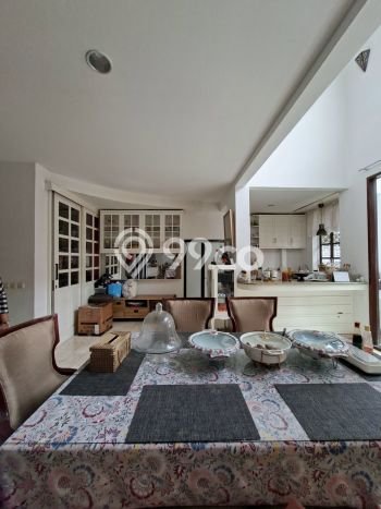 Rumah Elit Modern Siap Huni di Bintaro Tangerang Selatan Rumah Elit Modern Siap Huni di Bintaro Tangerang Selatan