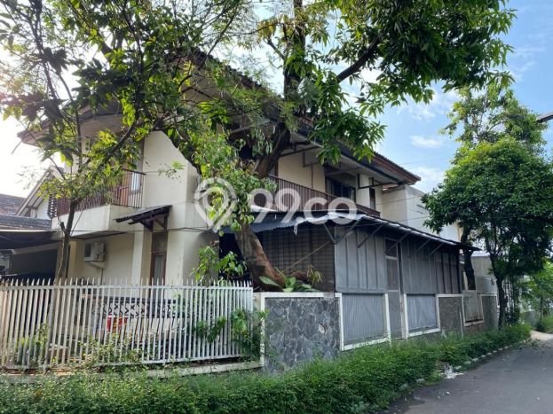 Ready to Use! Premium House LT 253m2 Desain Elegan di Bintaro Ready to Use! Premium House LT 253m2 Desain Elegan di Bintaro