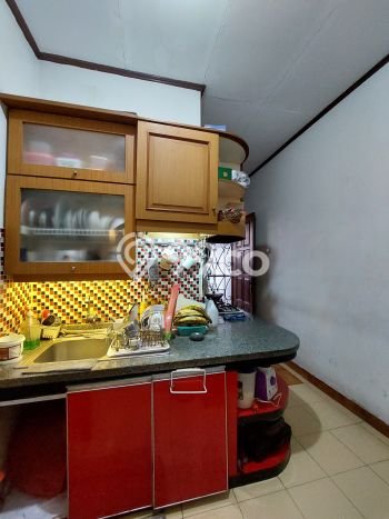Jual Rumah Modern 5 KT di Jombang, Tangerang Jual Rumah Modern 5 KT di Jombang, Tangerang