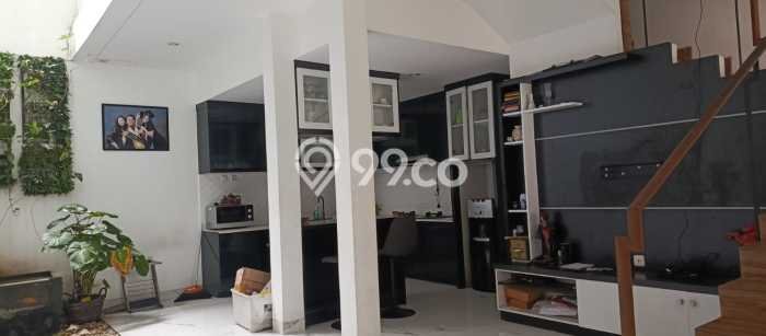 Hunian Cantik Minimalis Lb 240m2 di Ciputat, Tangerang Selatan Hunian Cantik Minimalis Lb 240m2 di Ciputat, Tangerang Selatan