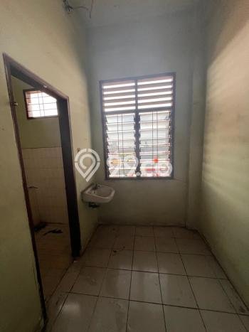 Unit Ruko Dijual di Tangerang LT 201m2 & LB 216m2 Unit Ruko Dijual di Tangerang LT 201m2 & LB 216m2
