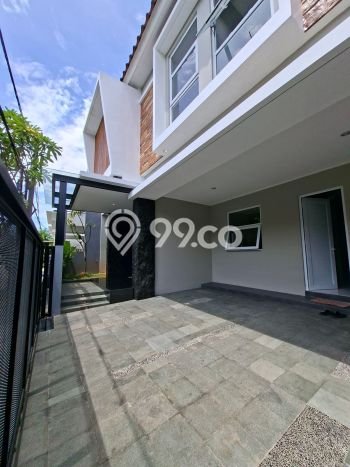 Dijual Rumah Luas Elegan Dengan View Eksklusif di Bintaro, Tangerang Selatan Dijual Rumah Luas Elegan Dengan View Eksklusif di Bintaro, Tangerang Selatan