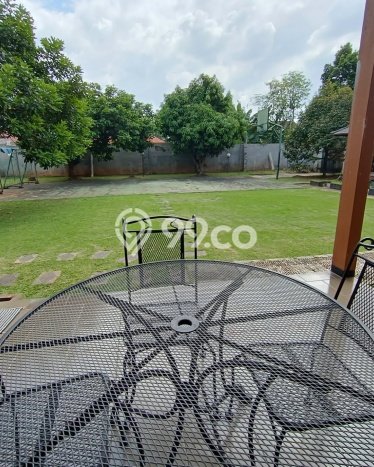 Hunian Elit LB 300m2 Siap Huni Desain Elegan di Bintaro, Tangerang Selatan Hunian Elit LB 300m2 Siap Huni Desain Elegan di Bintaro, Tangerang Selatan