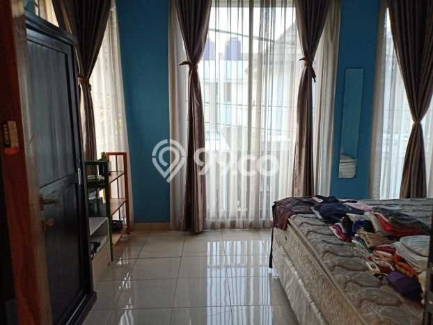 Rumah Modern 3 KT di Pondok Ranji Tangerang Selatan Semi Furnished Rumah Modern 3 KT di Pondok Ranji Tangerang Selatan Semi Furnished