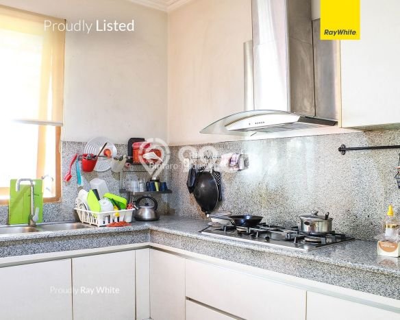 Rumah Elit Modern Tanpa Renovasi di Kalibata Jakarta Selatan Rumah Elit Modern Tanpa Renovasi di Kalibata Jakarta Selatan