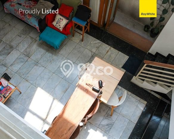 Rumah Elit Modern Tanpa Renovasi di Kalibata Jakarta Selatan Rumah Elit Modern Tanpa Renovasi di Kalibata Jakarta Selatan