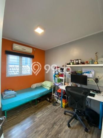 Rumah Elit LB 200m2 Siap Pakai Desain Elegan di Graha Raya, Tangerang Selatan Rumah Elit LB 200m2 Siap Pakai Desain Elegan di Graha Raya, Tangerang Selatan