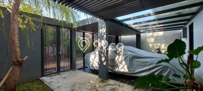 Rumah Elit Modern Tanpa Renovasi di Bintaro Jakarta Selatan Rumah Elit Modern Tanpa Renovasi di Bintaro Jakarta Selatan