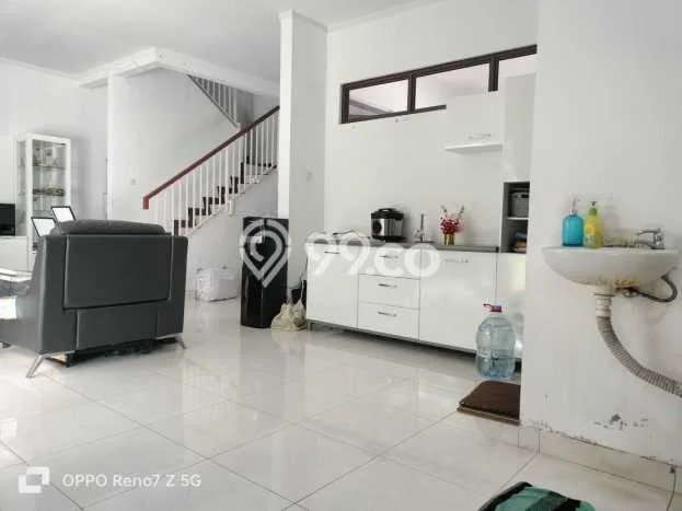 Dijual Rumah Luas Megah Dengan View Eksklusif di Sektor 9-Bintaro, Tangerang Selatan Dijual Rumah Luas Megah Dengan View Eksklusif di Sektor 9-Bintaro, Tangerang Selatan