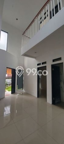 Disewakan! Rumah 4 Kamar Tidur &
4 Kamar Mandi di Bintaro, Tangerang Selatan Disewakan! Rumah 4 Kamar Tidur &
4 Kamar Mandi di Bintaro, Tangerang Selatan