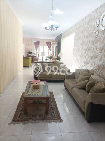 Hunian Mewah LB 189m2 Siap Pakai Desain Elegan di Taman Galaxy, Bekasi Hunian Mewah LB 189m2 Siap Pakai Desain Elegan di Taman Galaxy, Bekasi