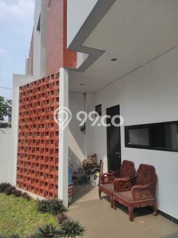 Rumah Kontrakan Jakarta Selatan LT 130m2 LB 140m2 Area Tanah Kusir Rumah Kontrakan Jakarta Selatan LT 130m2 LB 140m2 Area Tanah Kusir