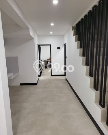 PROMO TERBATAS! Rumah Premium di Pondok Indah, Jakarta Selatan, LT 140m² LB 390m² PROMO TERBATAS! Rumah Premium di Pondok Indah, Jakarta Selatan, LT 140m² LB 390m²