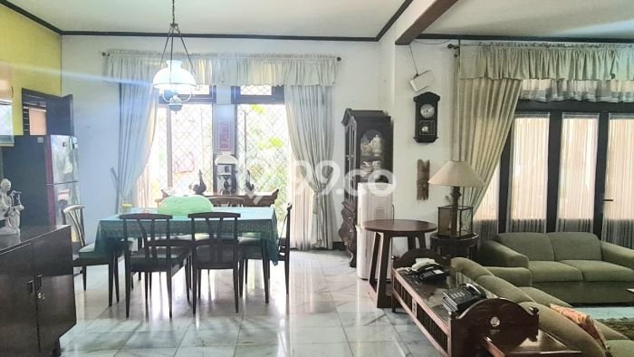 Rumah Luxury Modern Siap Huni di Lebak Bulus Jakarta Selatan Rumah Luxury Modern Siap Huni di Lebak Bulus Jakarta Selatan